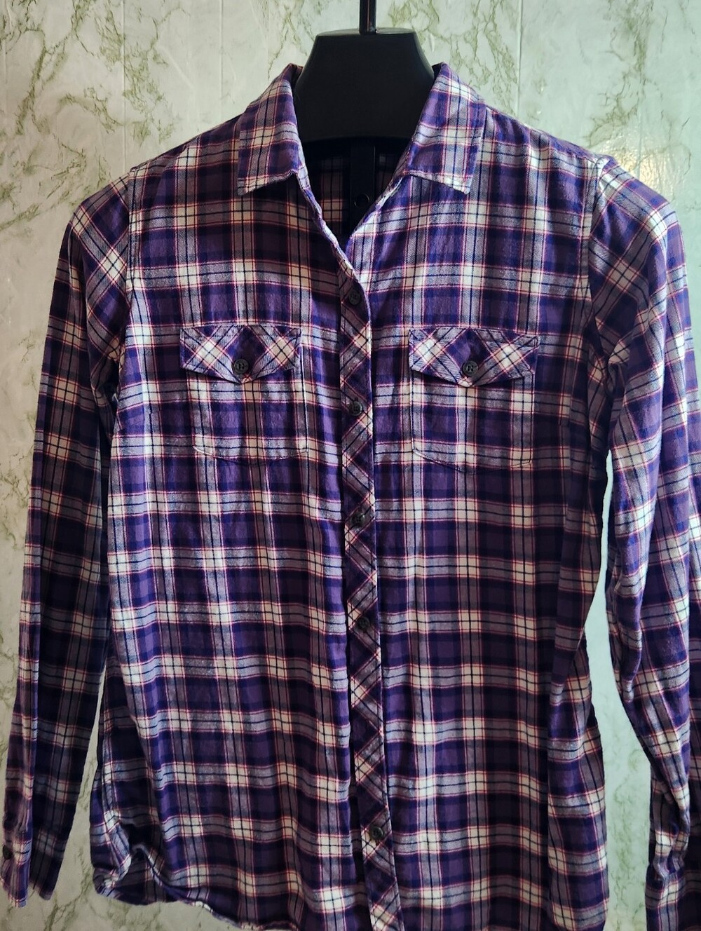 Eddie Bauer Cotton Flannel Button Down Shirt